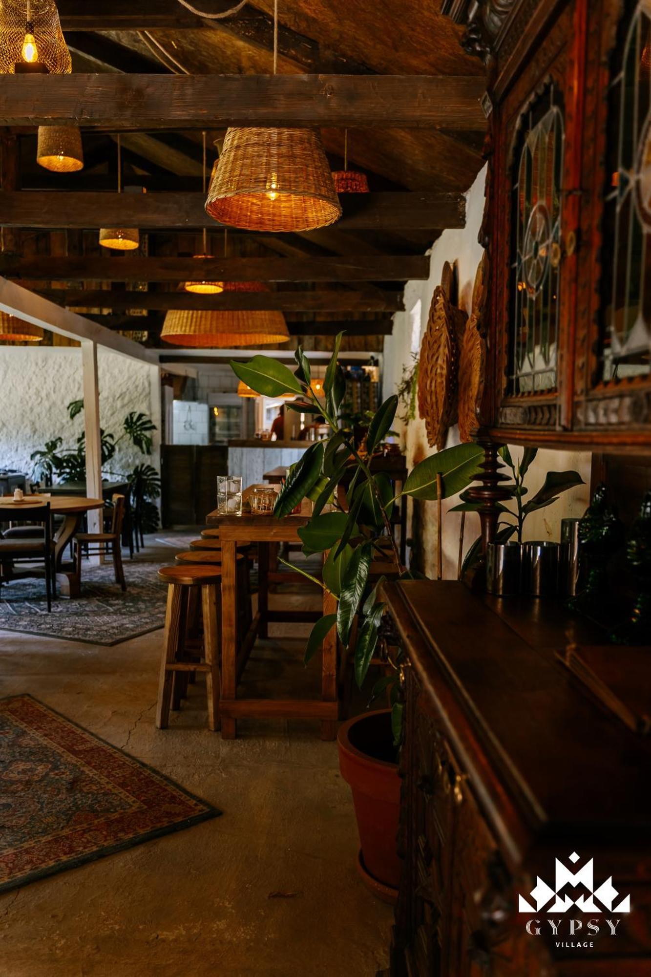Asureti Gipsy Village Park Hotel מראה חיצוני תמונה